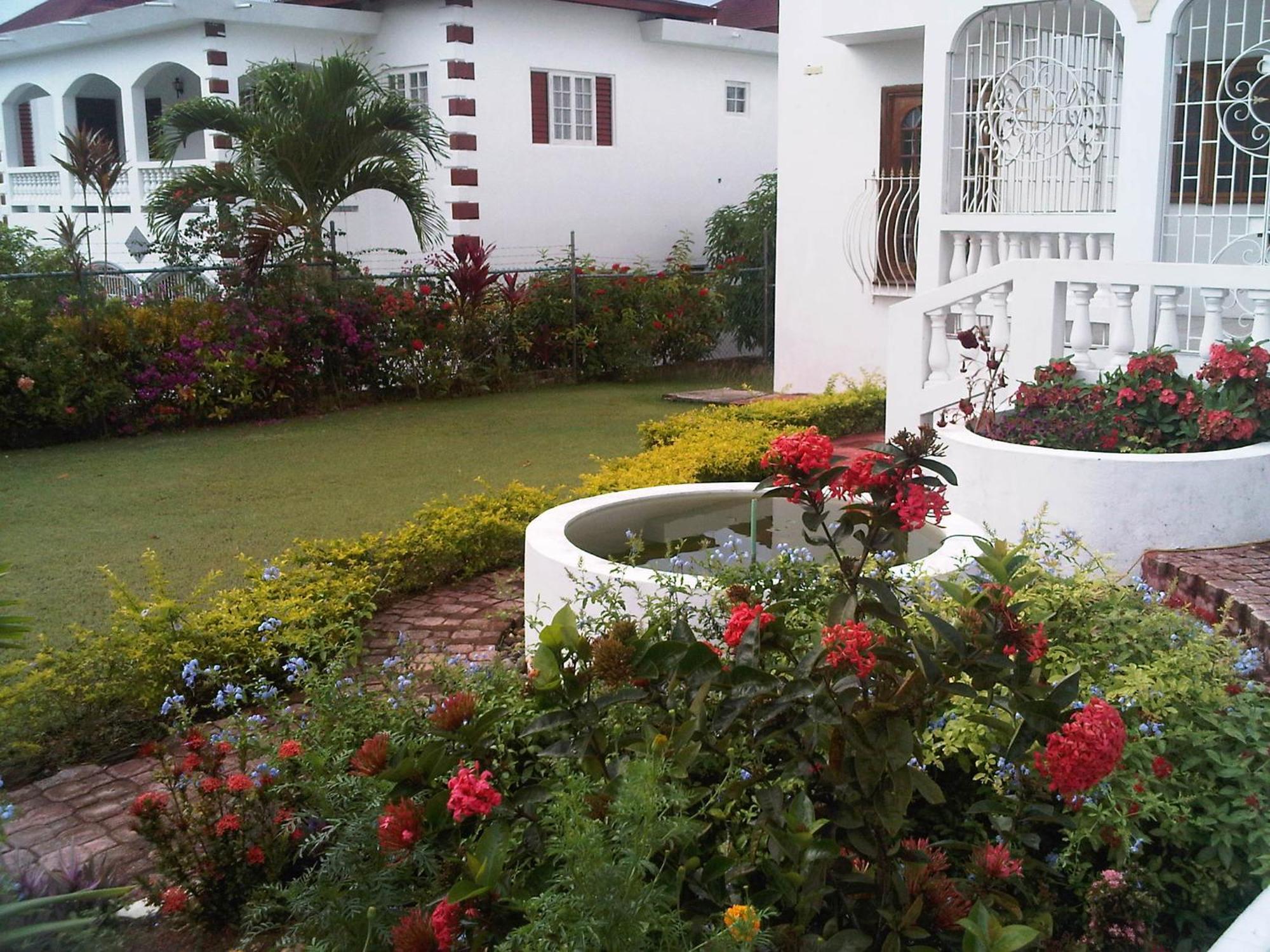 Melrose Place Guest house Montego Bay
