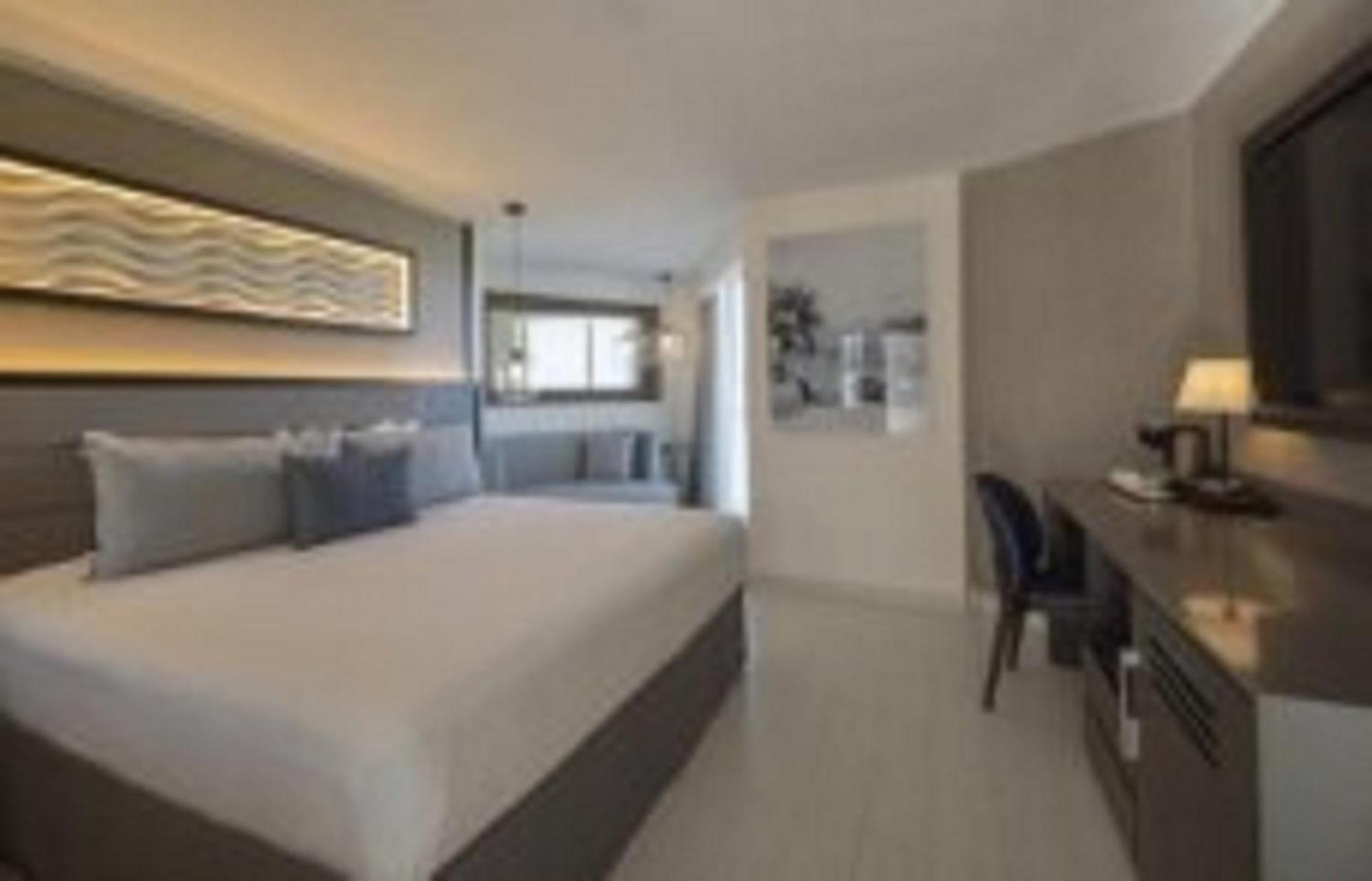 Hideaway At Royalton Blue Waters, An Autograph Collection - Adults Only Resort