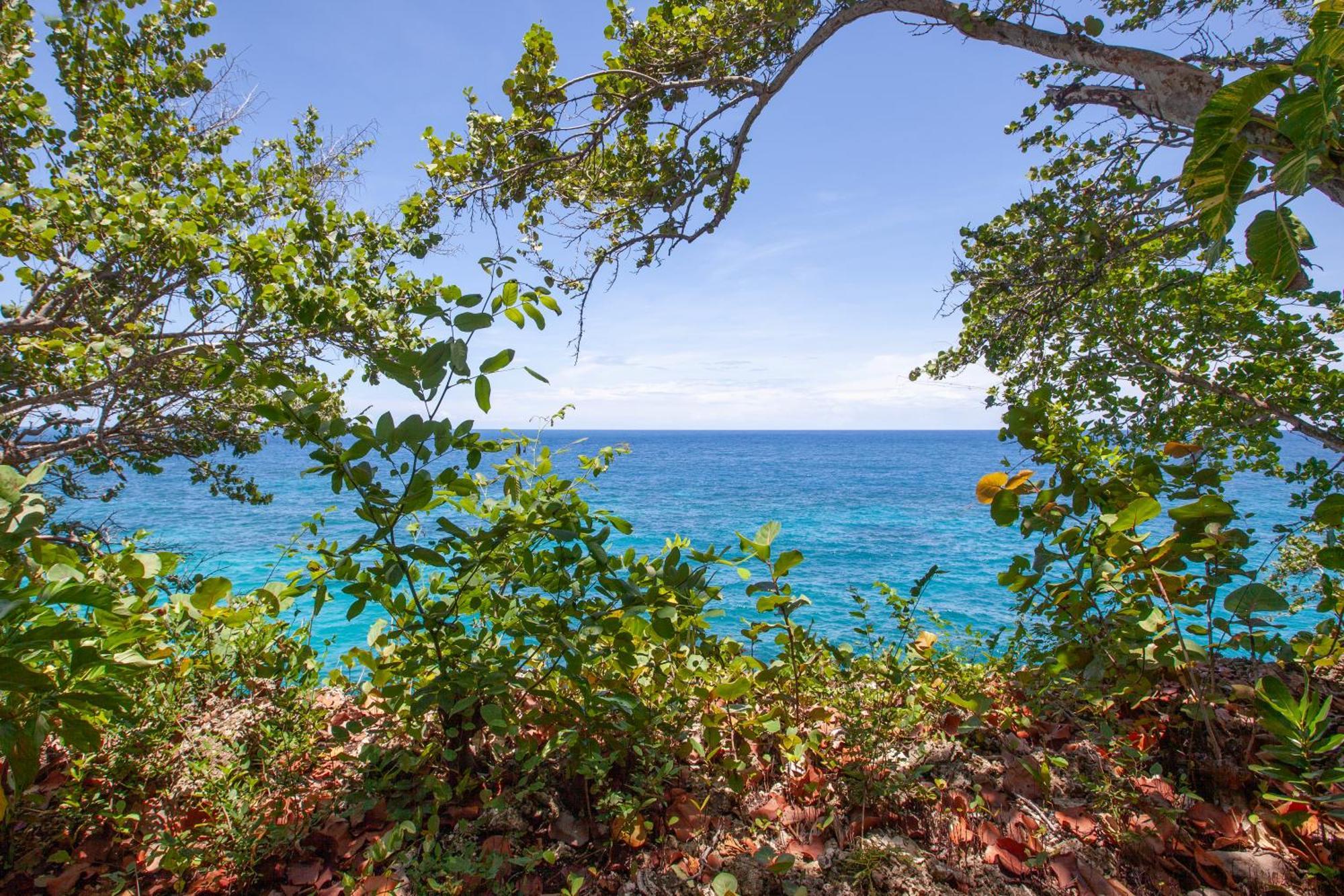 Frenchman's Cove 3*