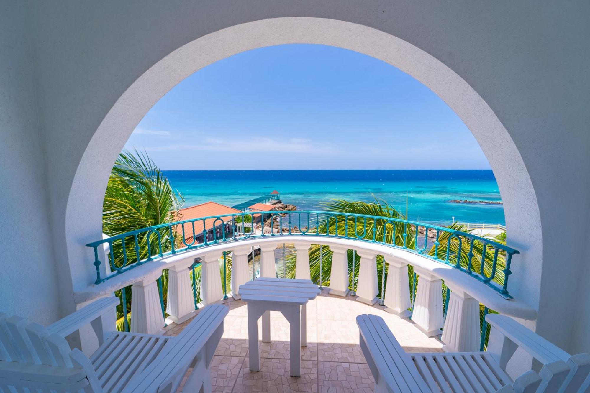 Franklyn D & Resort 4*