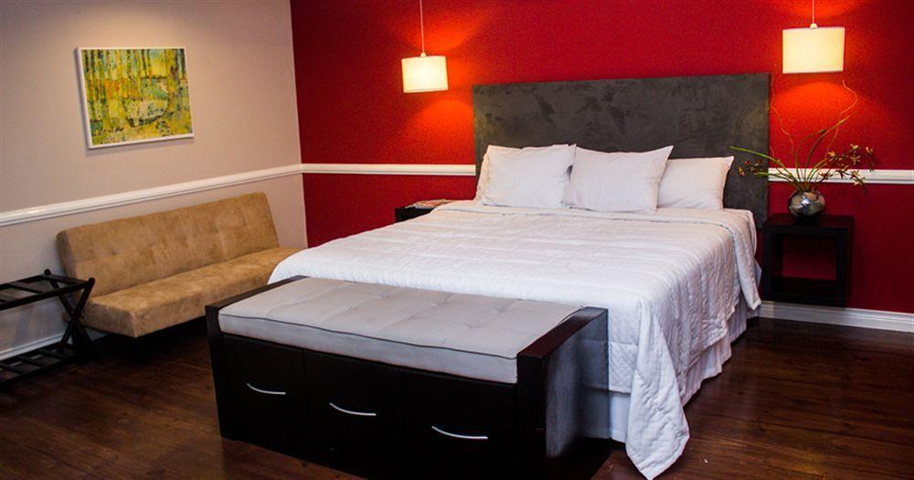 Resort Eden Gardens Wellness & Kingston