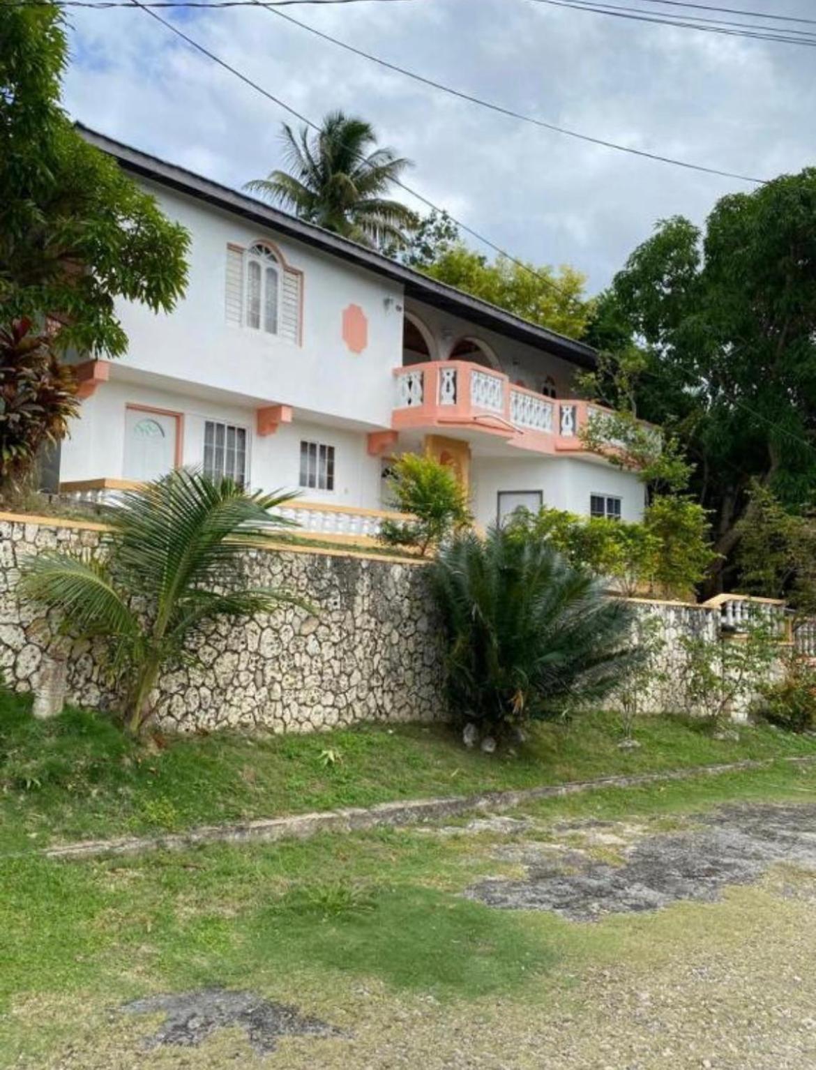 Guest house Cozy Family Port Antonio