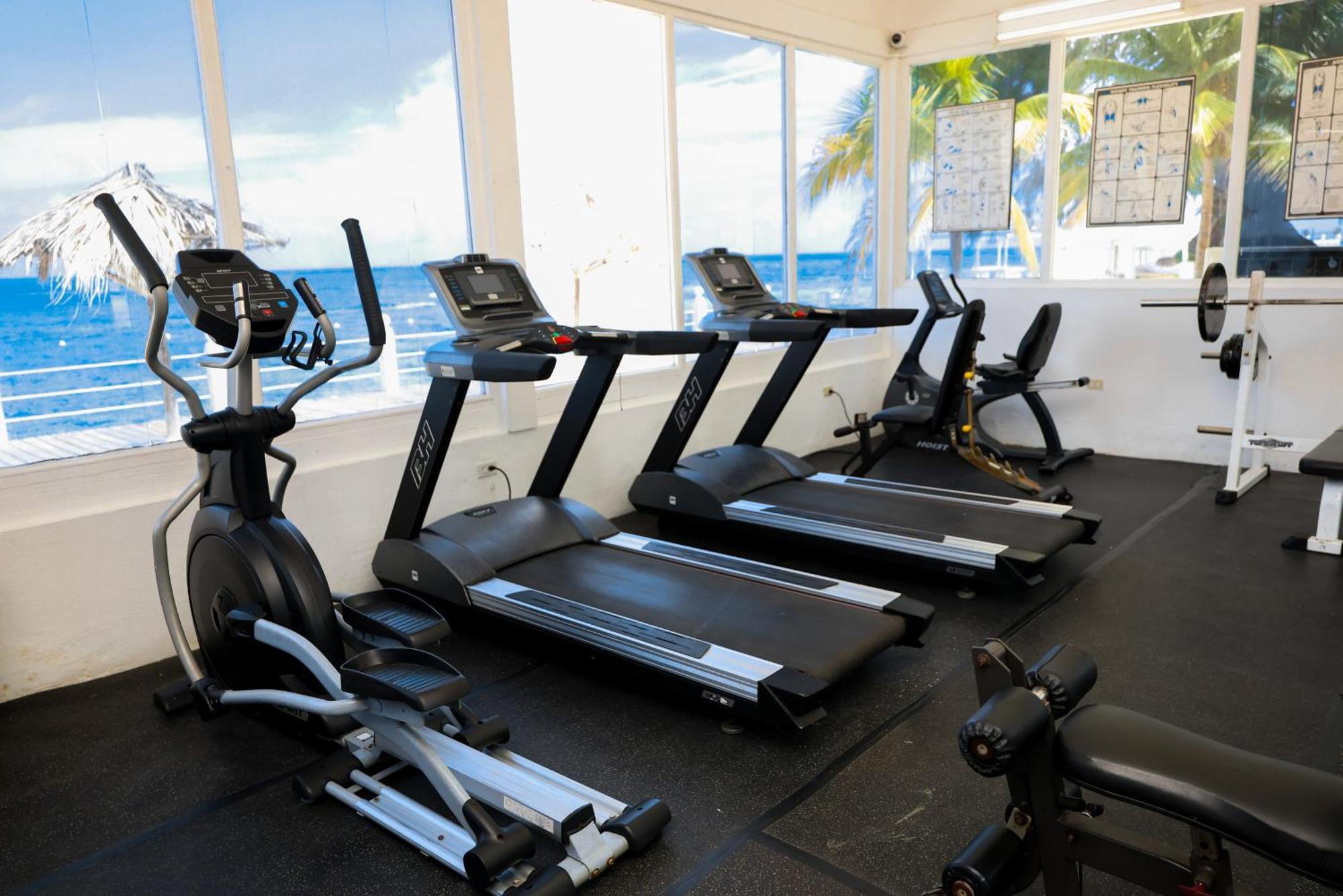 Grand Decameron Montego Beach, A Trademark Resort