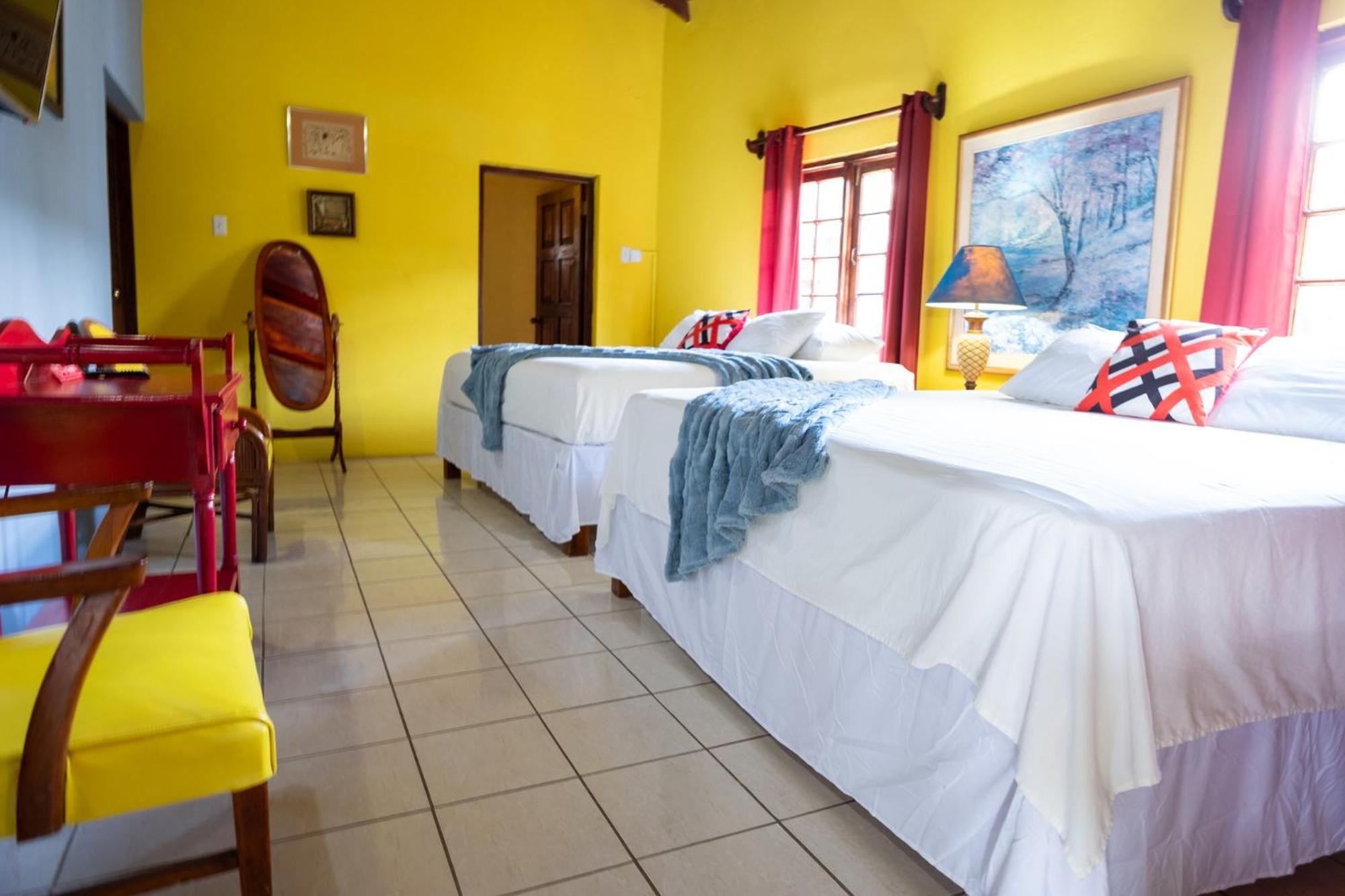 Indigo 3* Black River