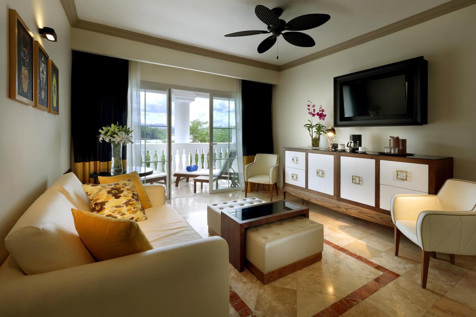 Resort The Signature Level At Grand Palladium Lady Hamilton & Lucea
