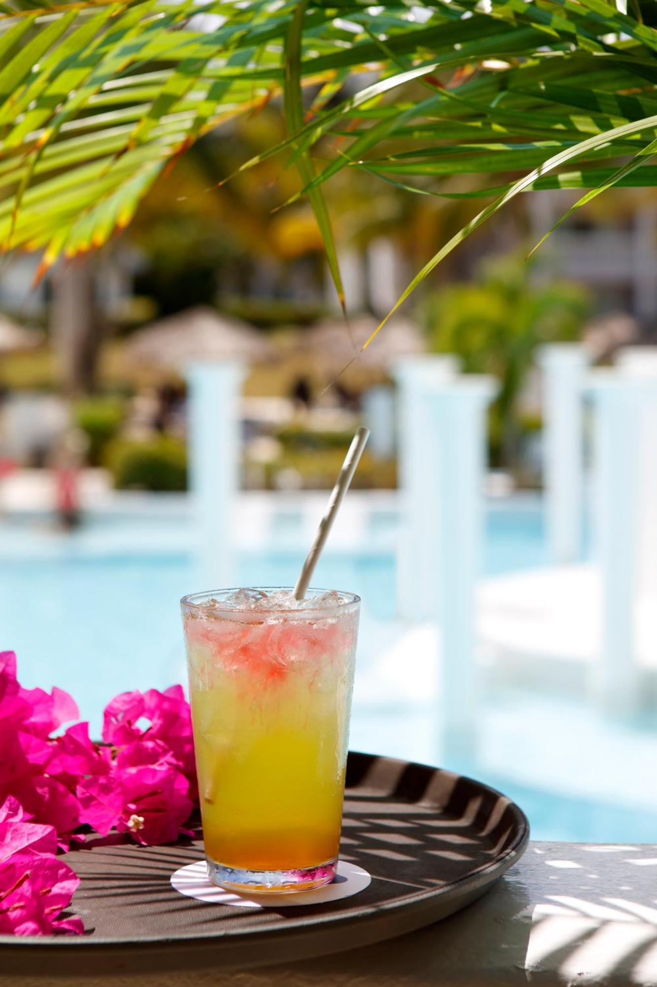 The Signature Level At Grand Palladium Lady Hamilton & Resort 5*