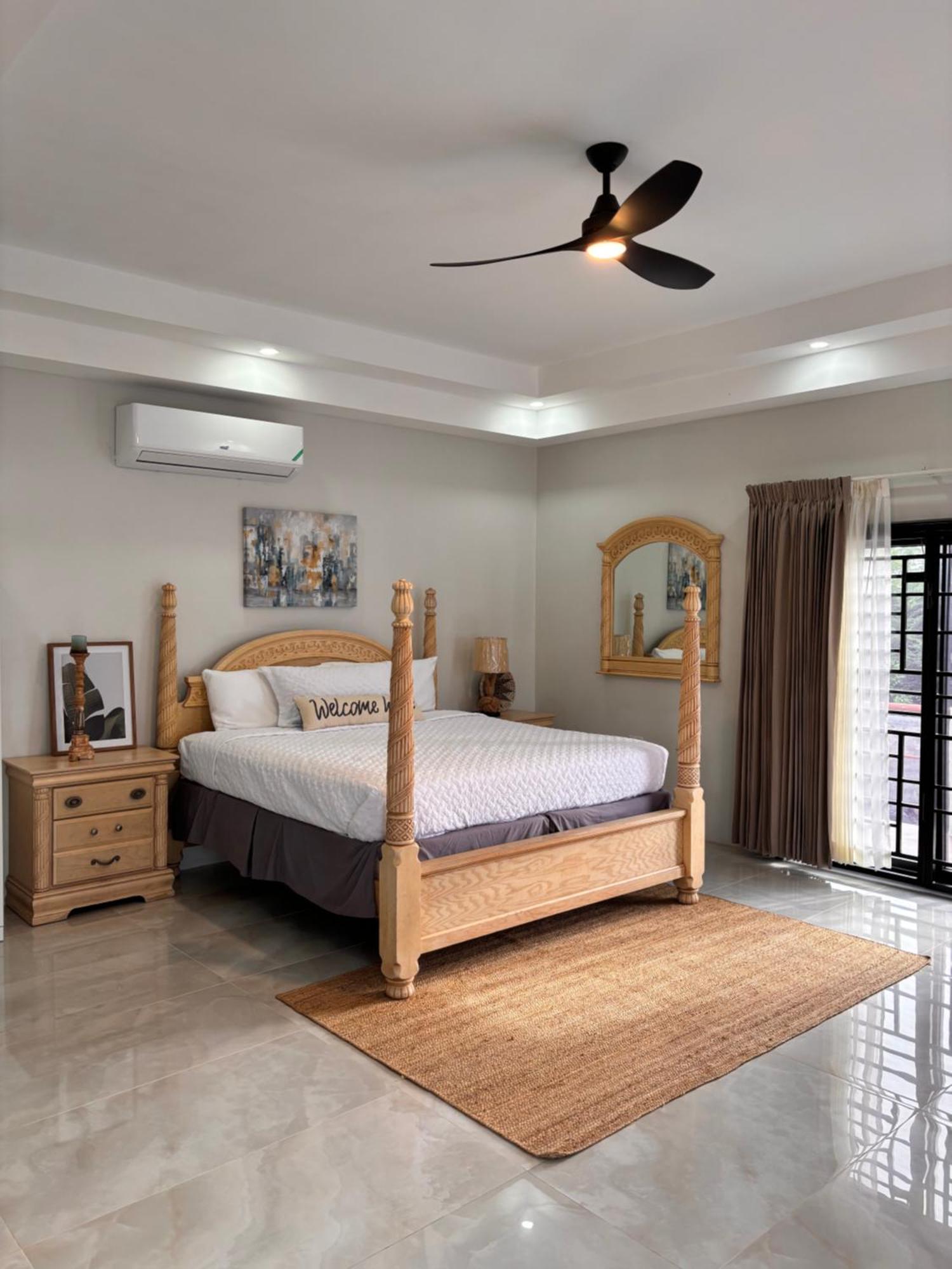 Villa Beachscape At Ethlyn By The Sea Black River