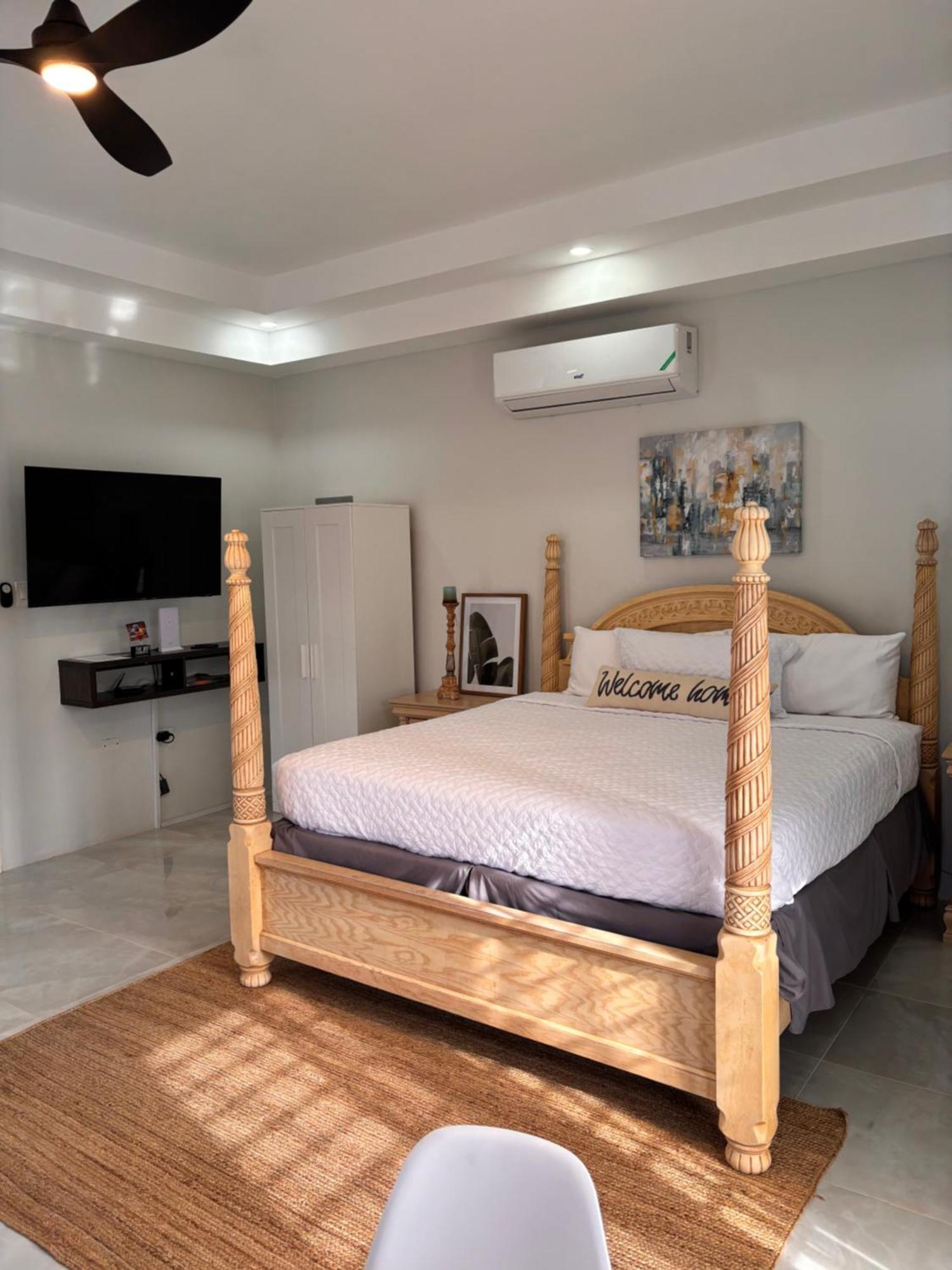 Villa Beachscape At Ethlyn By The Sea Black River