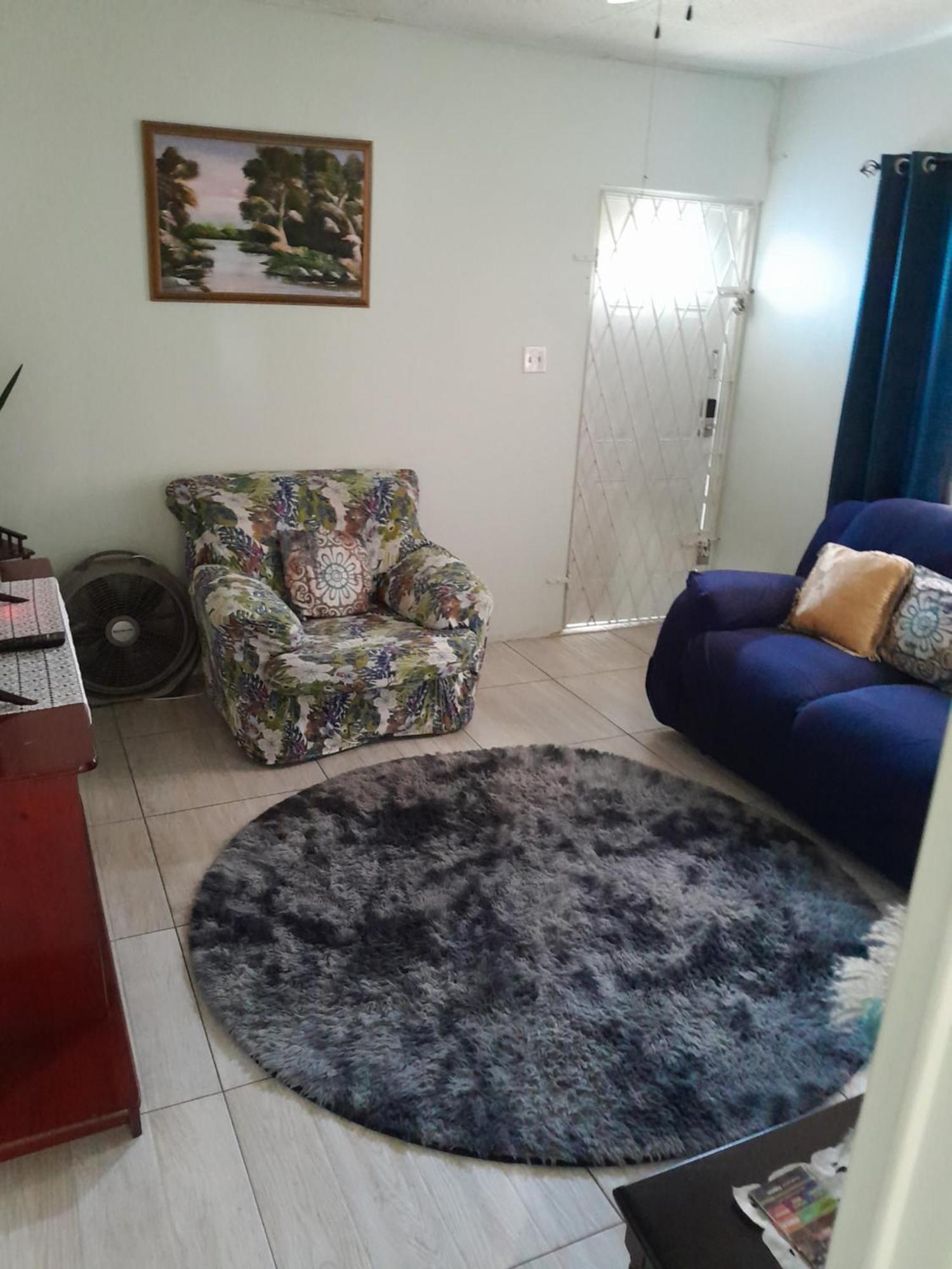 Granann's Place Guest house Kingston