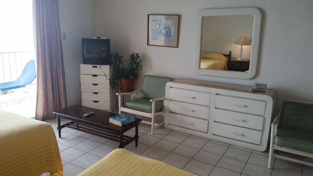 Hotel Starfish At Club Montego Bay
