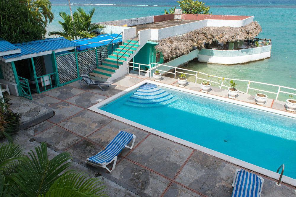 Ocean Sands 2* Ocho Rios