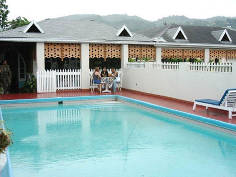 Village Ocho Rios
