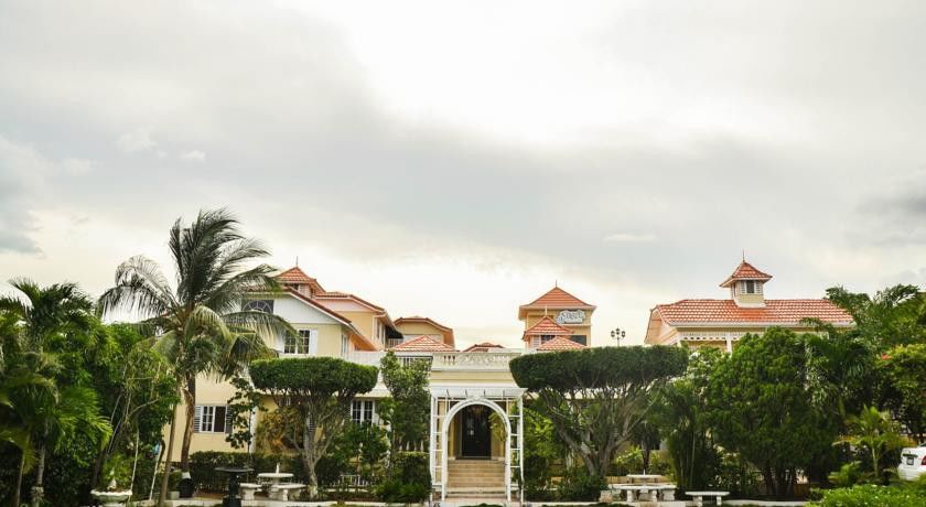 Resort Eden Gardens Wellness & 4*