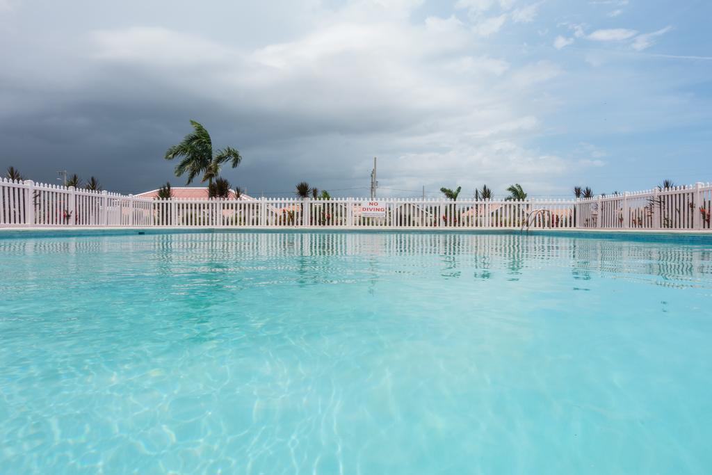 Caymanas Golf And Polo * Ellis Caymanas