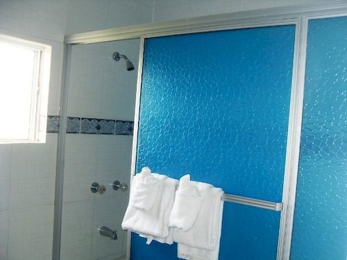 Hotel Mandeview 2*