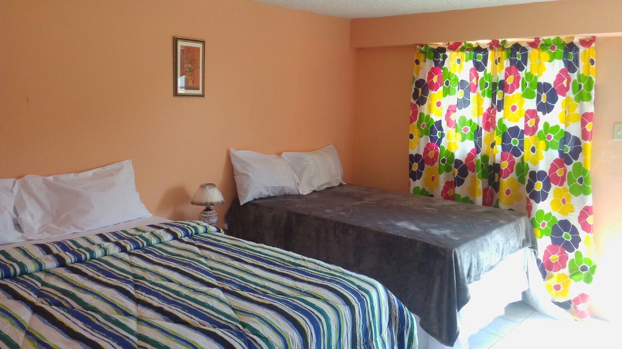 Tropical Manor Half-way-tree 4* Kingston