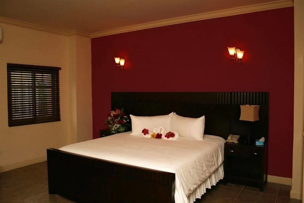 The Wexford 3* Montego Bay