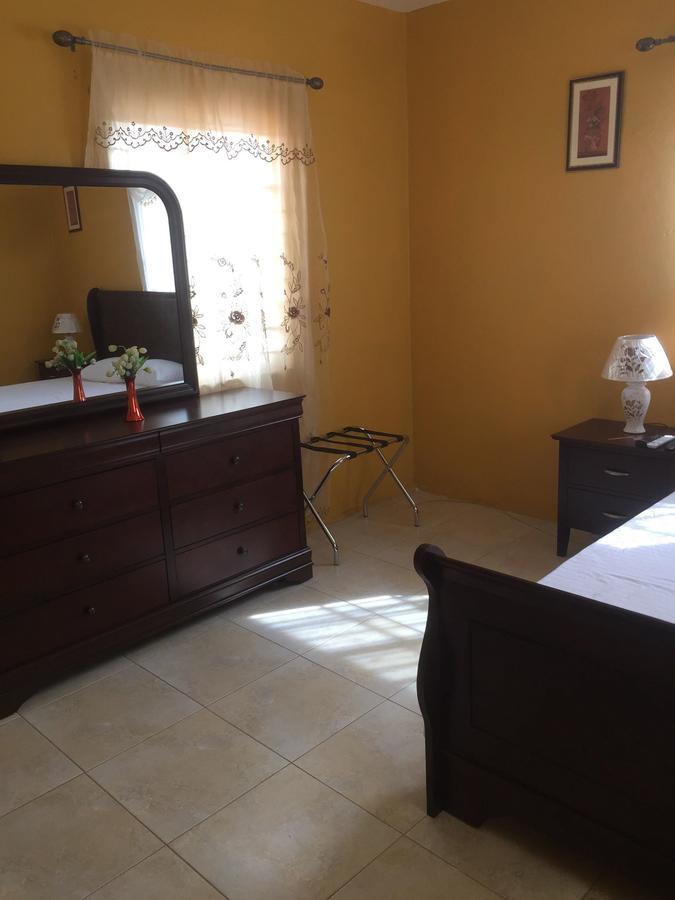 Angels Getaway Hotel *