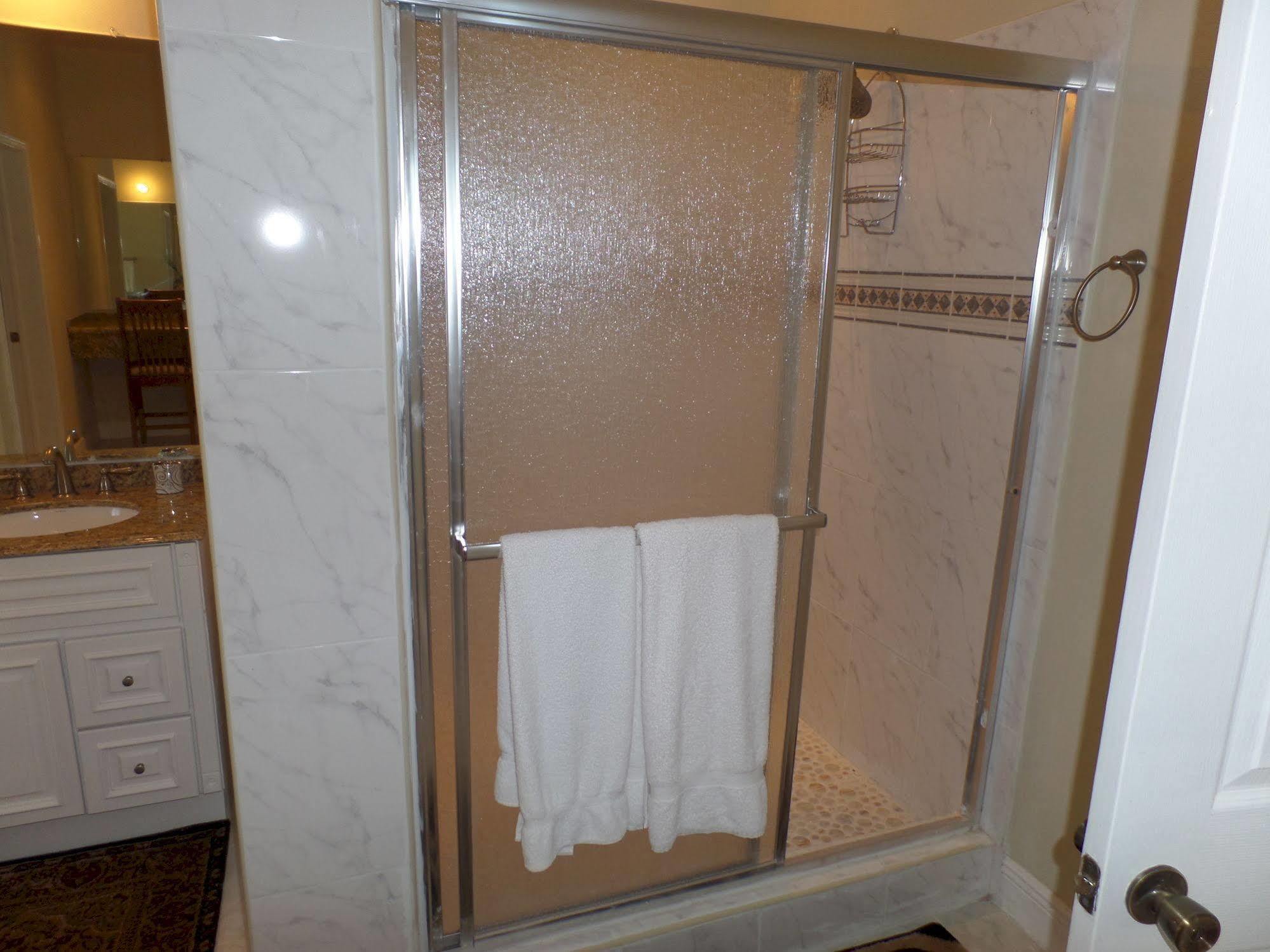 Luxurious Romantic Kensington 2*