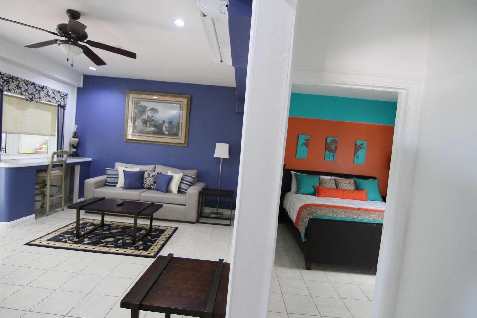 Eden Gardens Wellness & 4* Kingston
