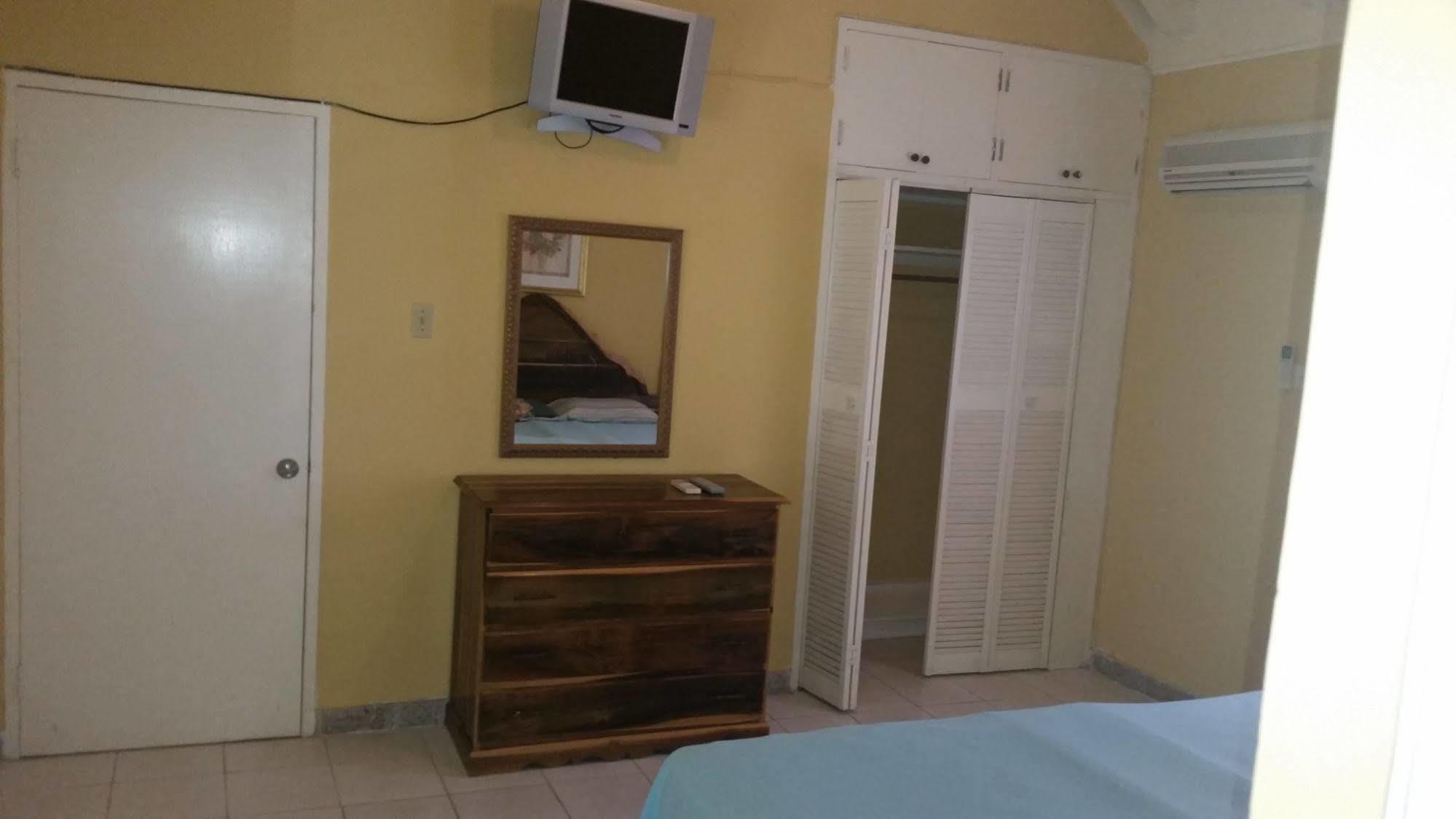 Guest house Gemini Montego Bay