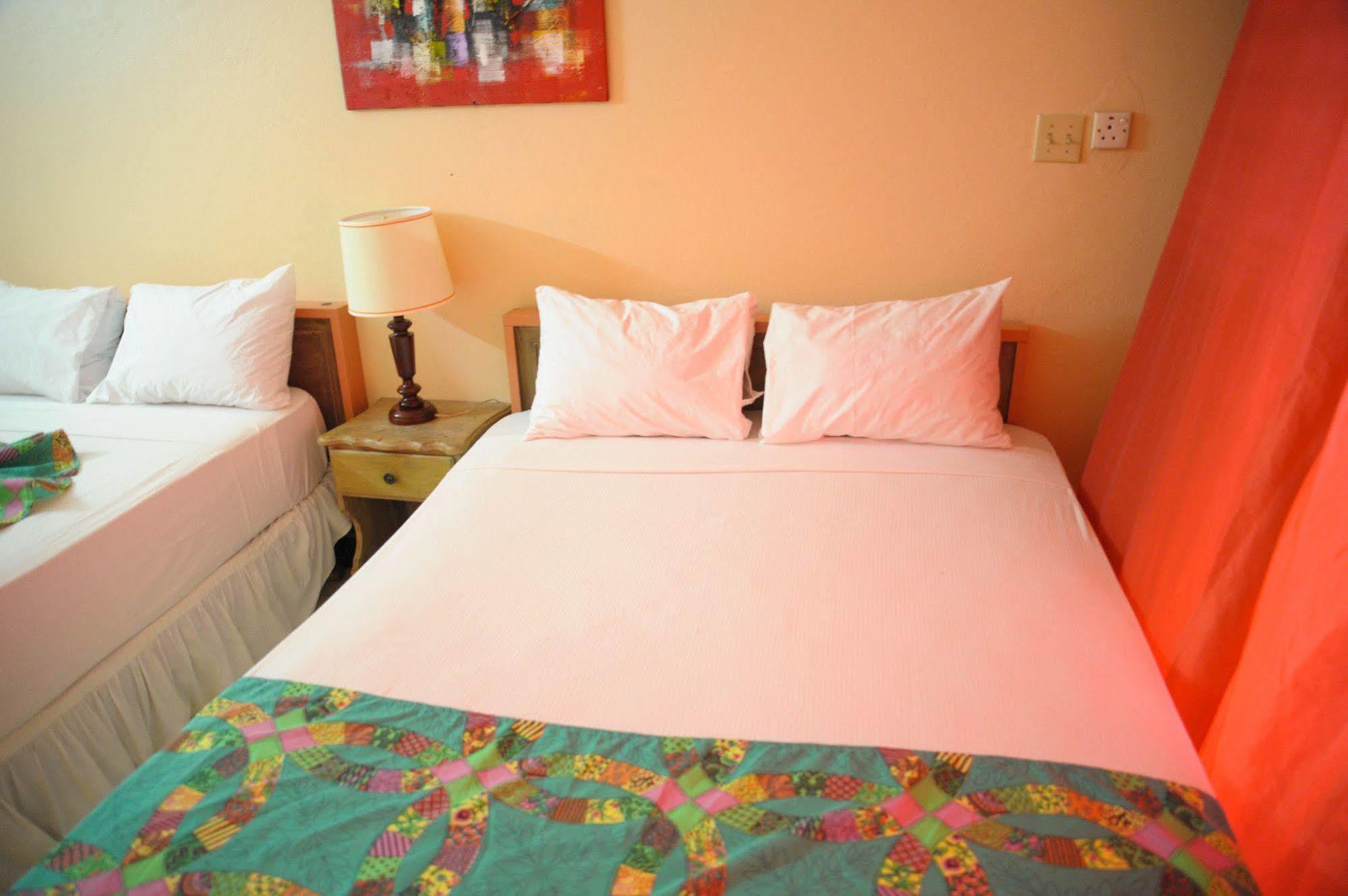 Ocean Sands 2* Ocho Rios