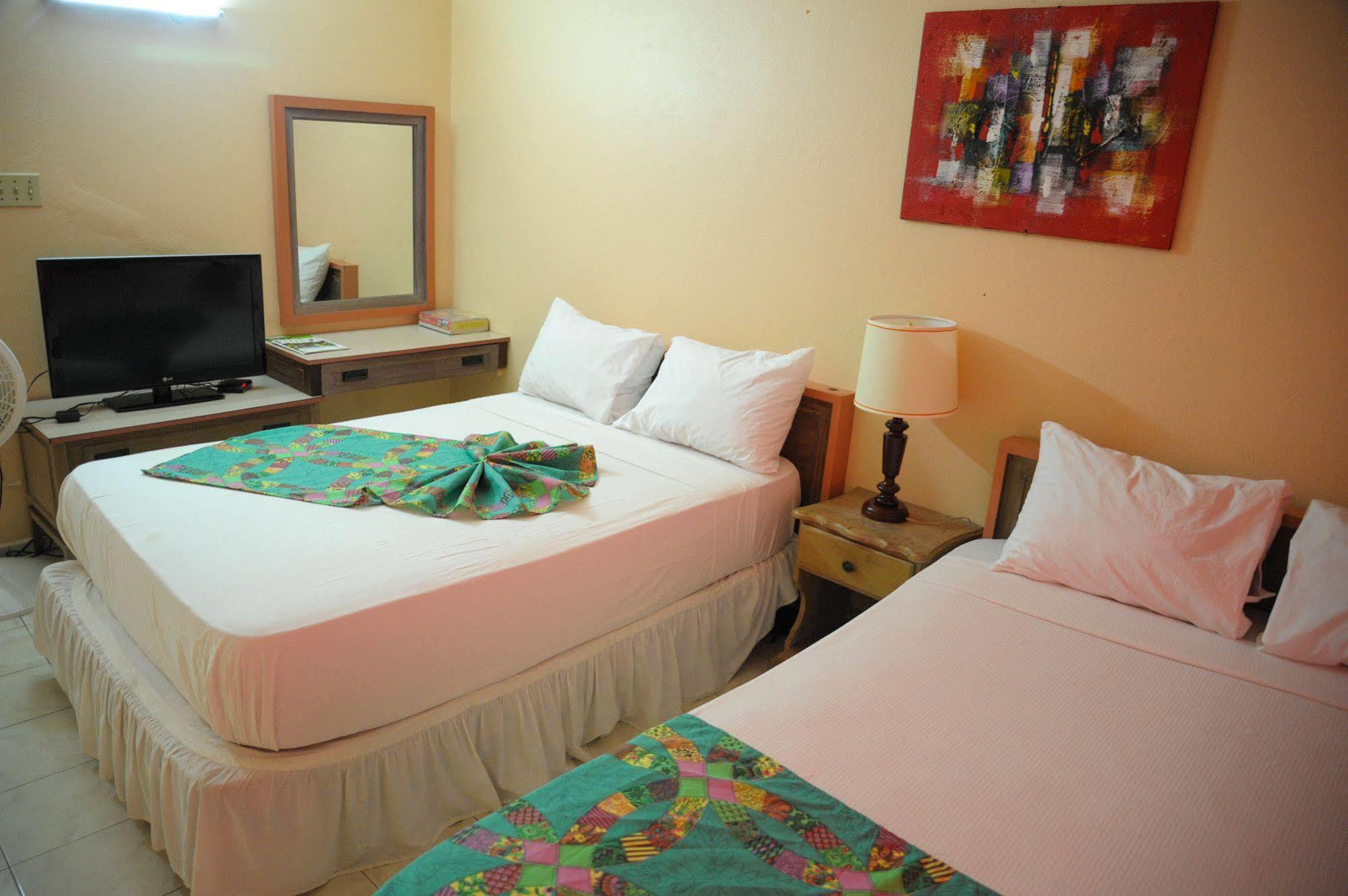 Ocean Sands 2* Ocho Rios