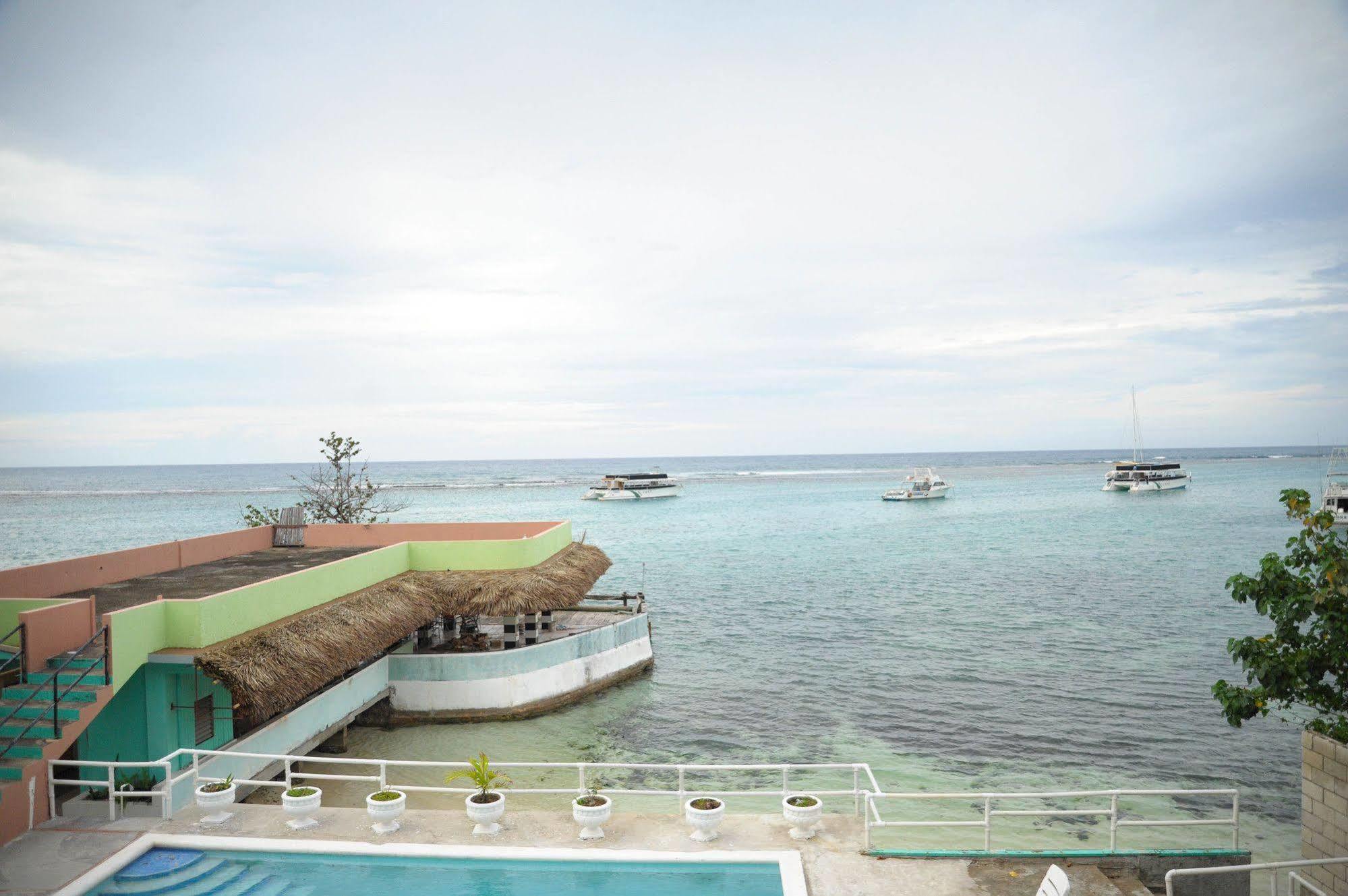 Ocean Sands 2* Ocho Rios