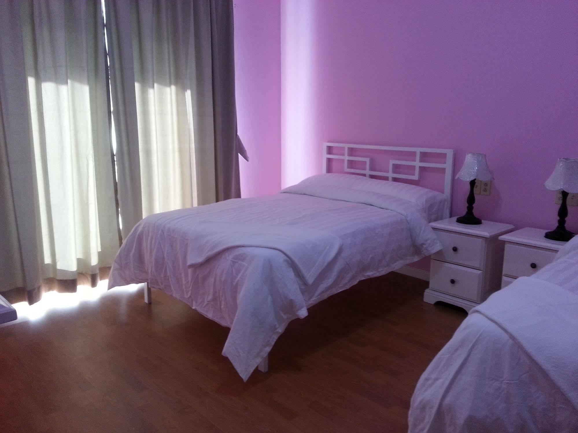 Three Finger Jack Hotel 3*