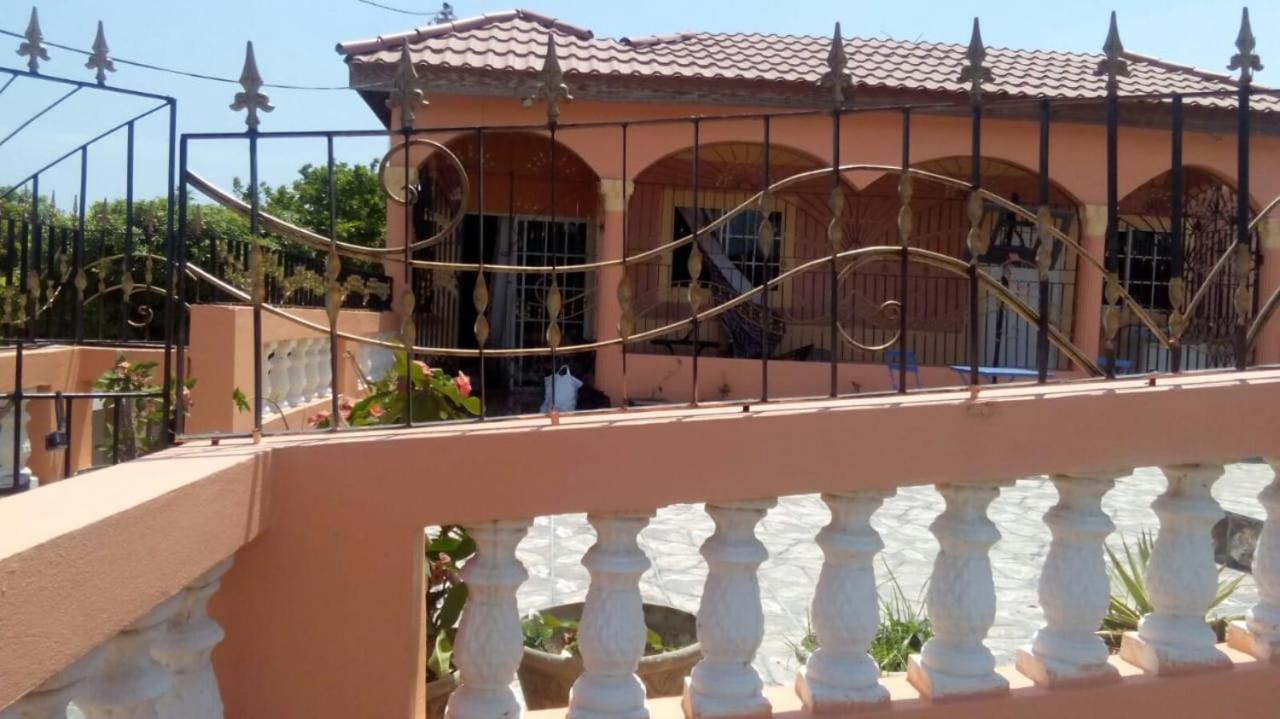 Hideaway Cumberland Guest house *