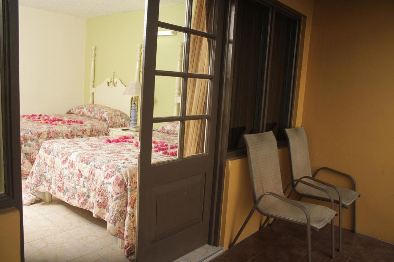 The Wexford 3* Montego Bay