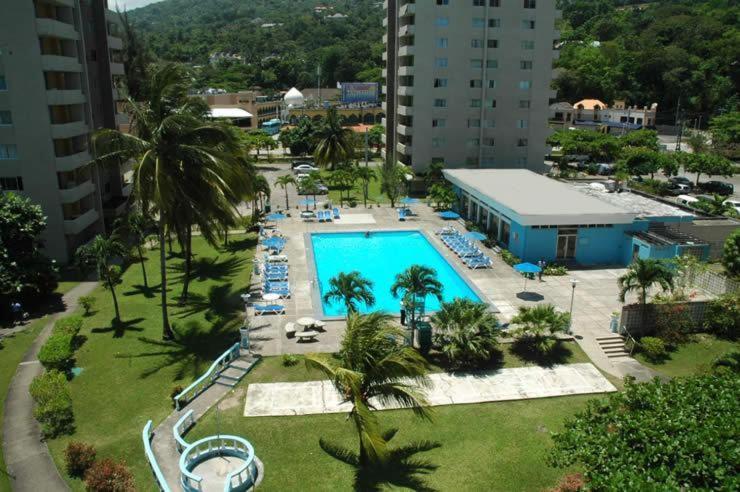 Apartamento Ambleside & Turtle Towers