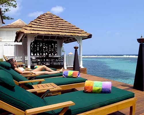Villa Bonne Amie Drapers