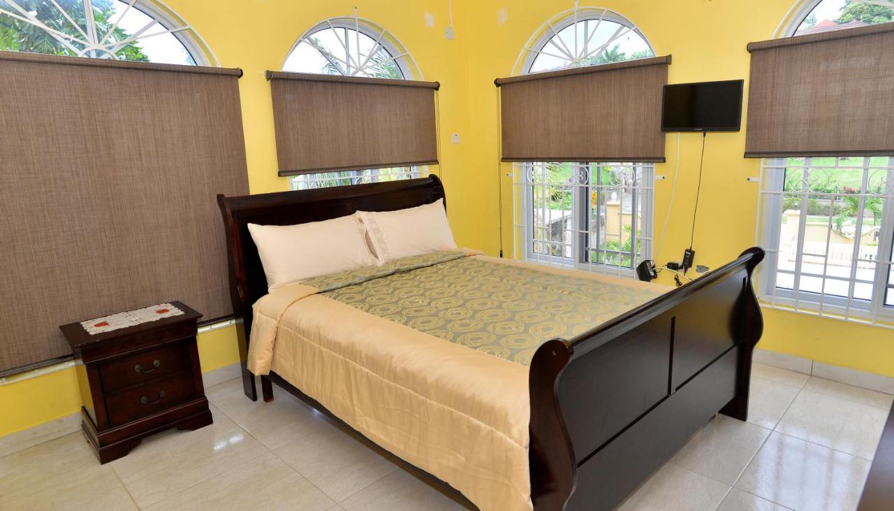 Basileia Palace Bed & Breakfast