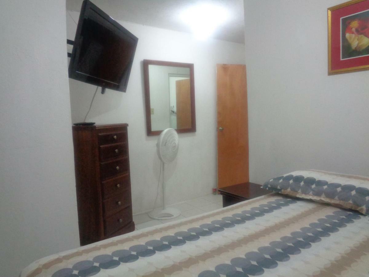 Yard Style 5* Kingston