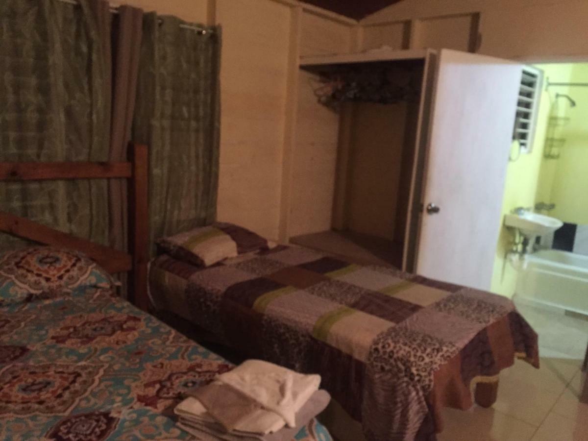 Green Leaf Cabins 2b & C * Negril