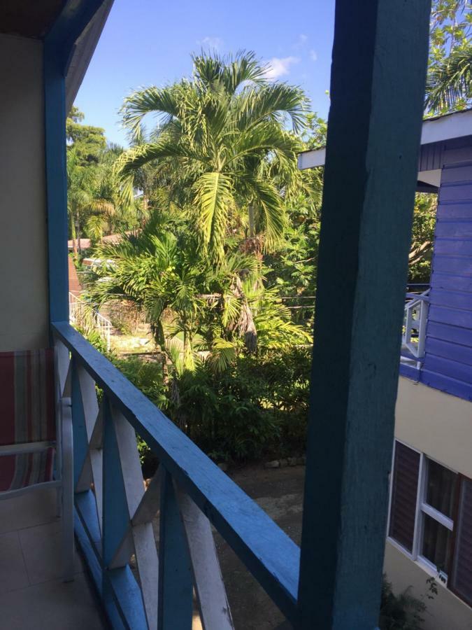 Green Leaf Cabins 2b & C Gasthof Negril