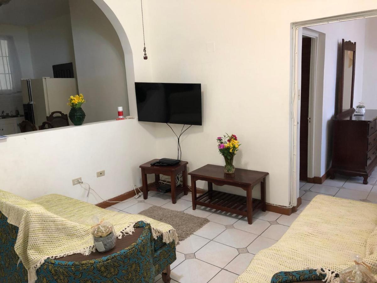 Goldenview Guest house *