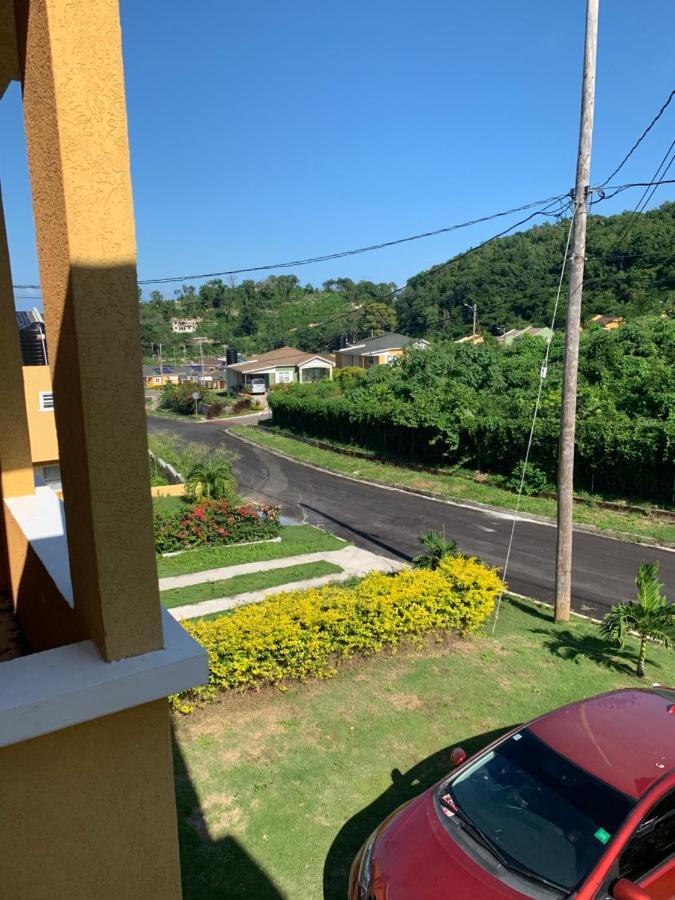 Hotel Thevista's Lot749