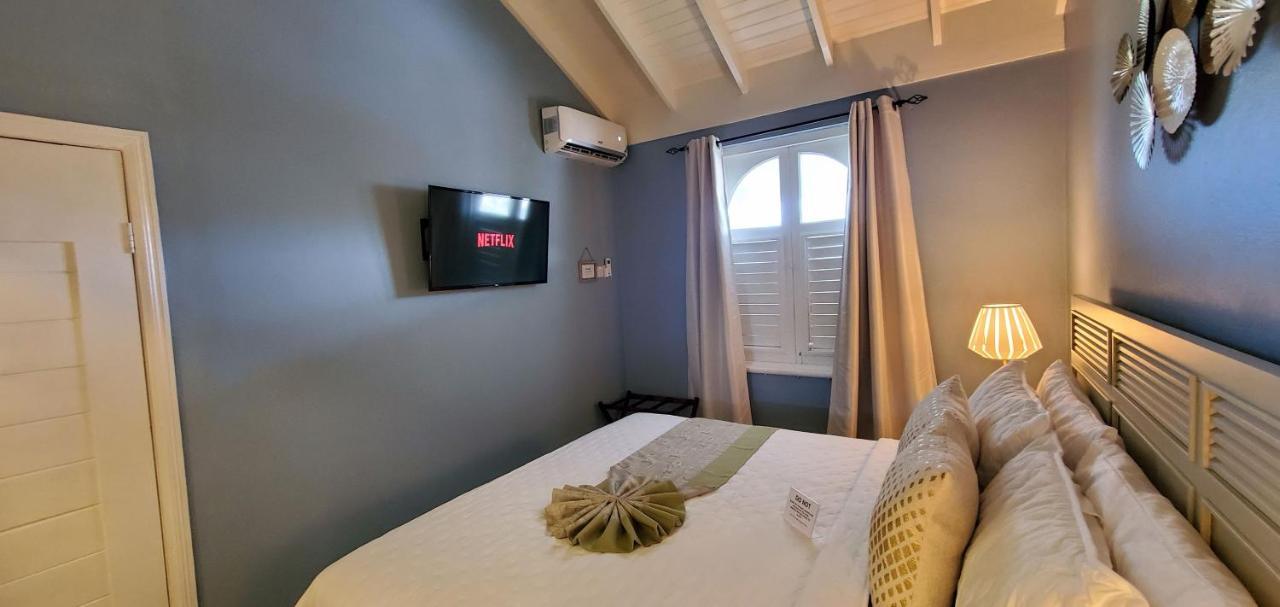 Oasis At Sandcastles Adults Only Luxury King Suite 3*