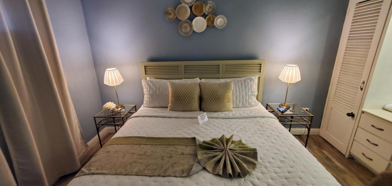 Oasis At Sandcastles Adults Only Luxury King Suite Aparthotel 3*