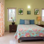 Maribella@Crystal Cove Ocho Rios