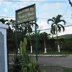 Aileen Palm Cove Ja