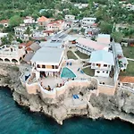 Begana Cliff Hotel