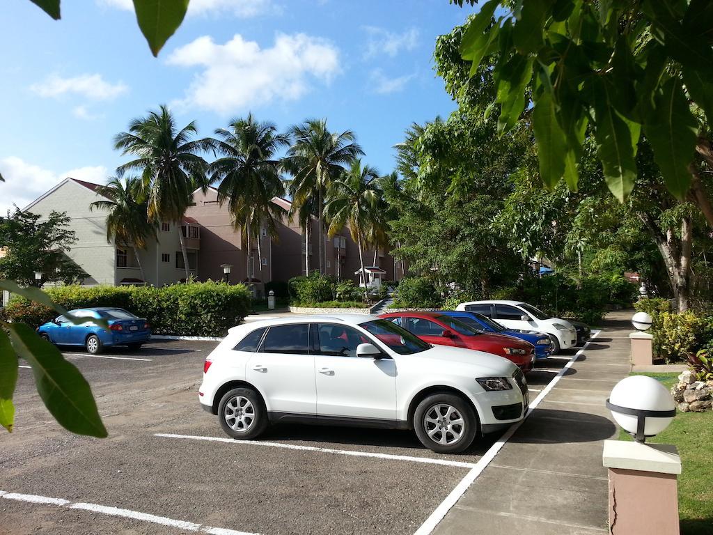 Aparthotel Fisherman's Point Beach-front Condomania Ocho Rios