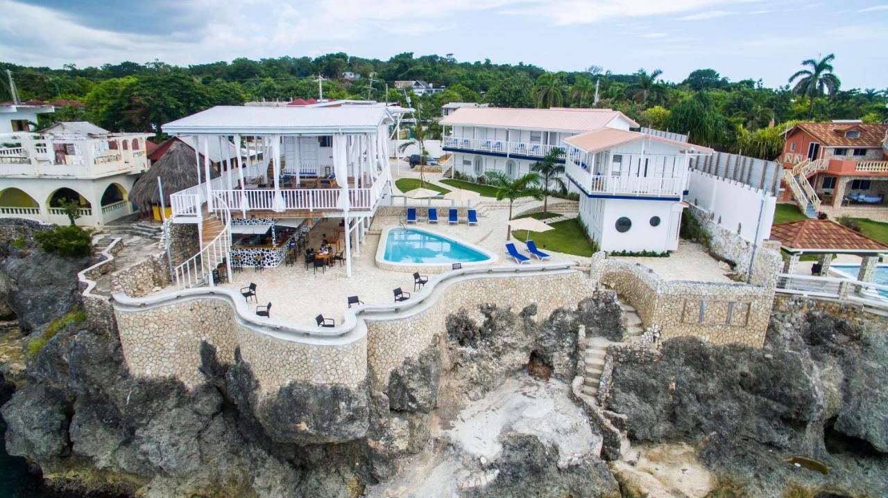Hotel Begana Cliff *