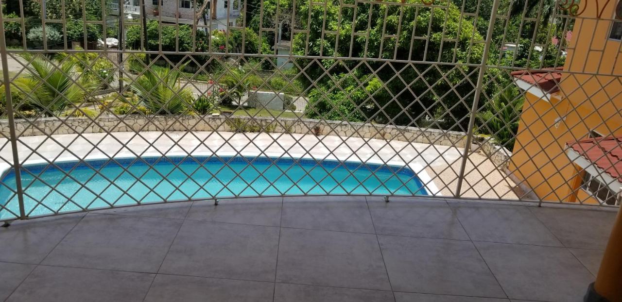 Chaudhry House Montego Bays- 2nd Floor Guest house *