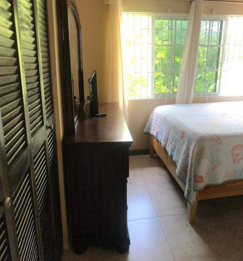 Chaudhry House Montego Bays- 2nd Floor Montego Bay