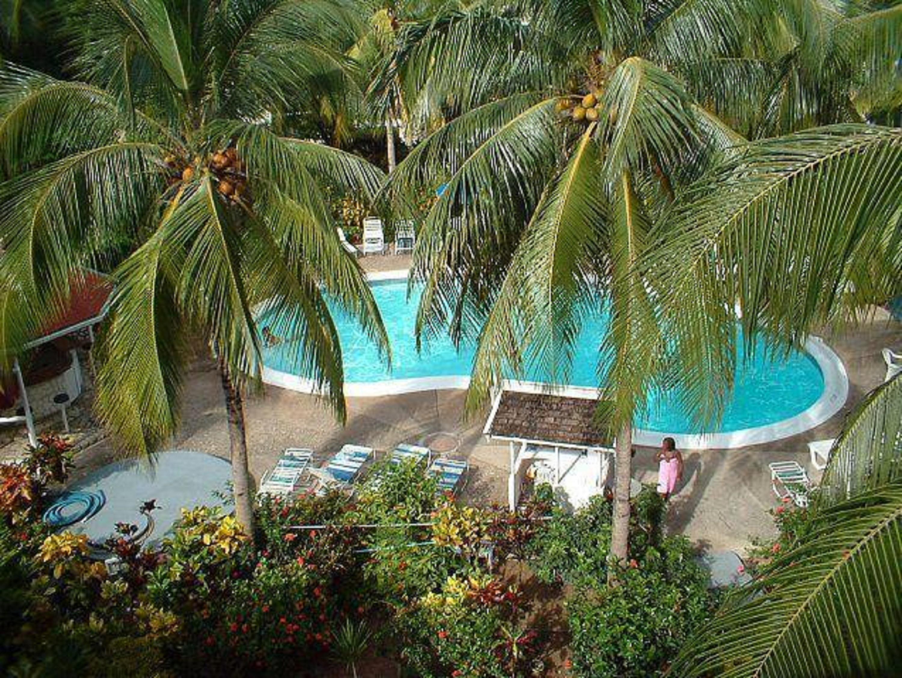 Fisherman's Point Beach-front Condomania Ocho Rios