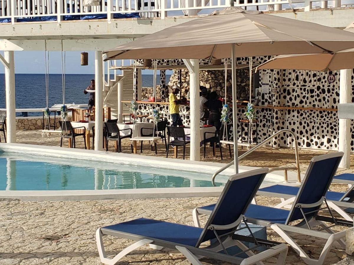 Hotel Begana Cliff
